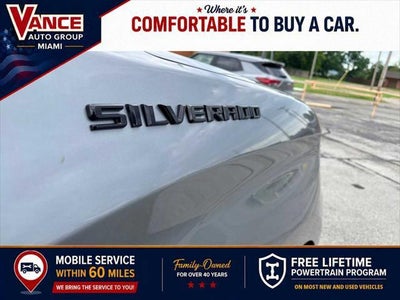 2023 Chevrolet Silverado 1500 4WD Crew Cab Short Bed Custom