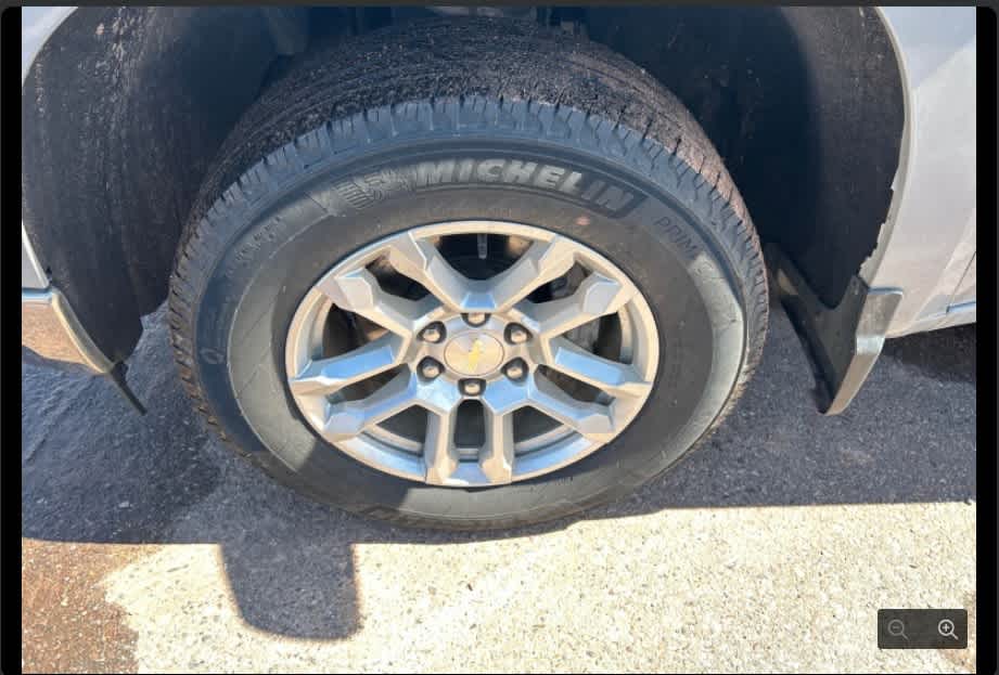 2024 Chevrolet Silverado 1500 4WD Crew Cab Short Bed LT with 2FL