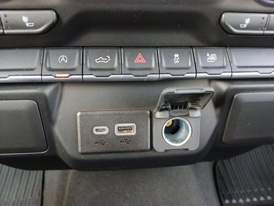 2022 Chevrolet Silverado 1500 LTD 4WD Crew Cab Short Bed LT