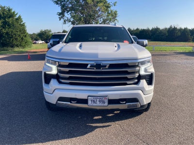 2023 Chevrolet Silverado 1500 4WD Crew Cab Short Bed High Country