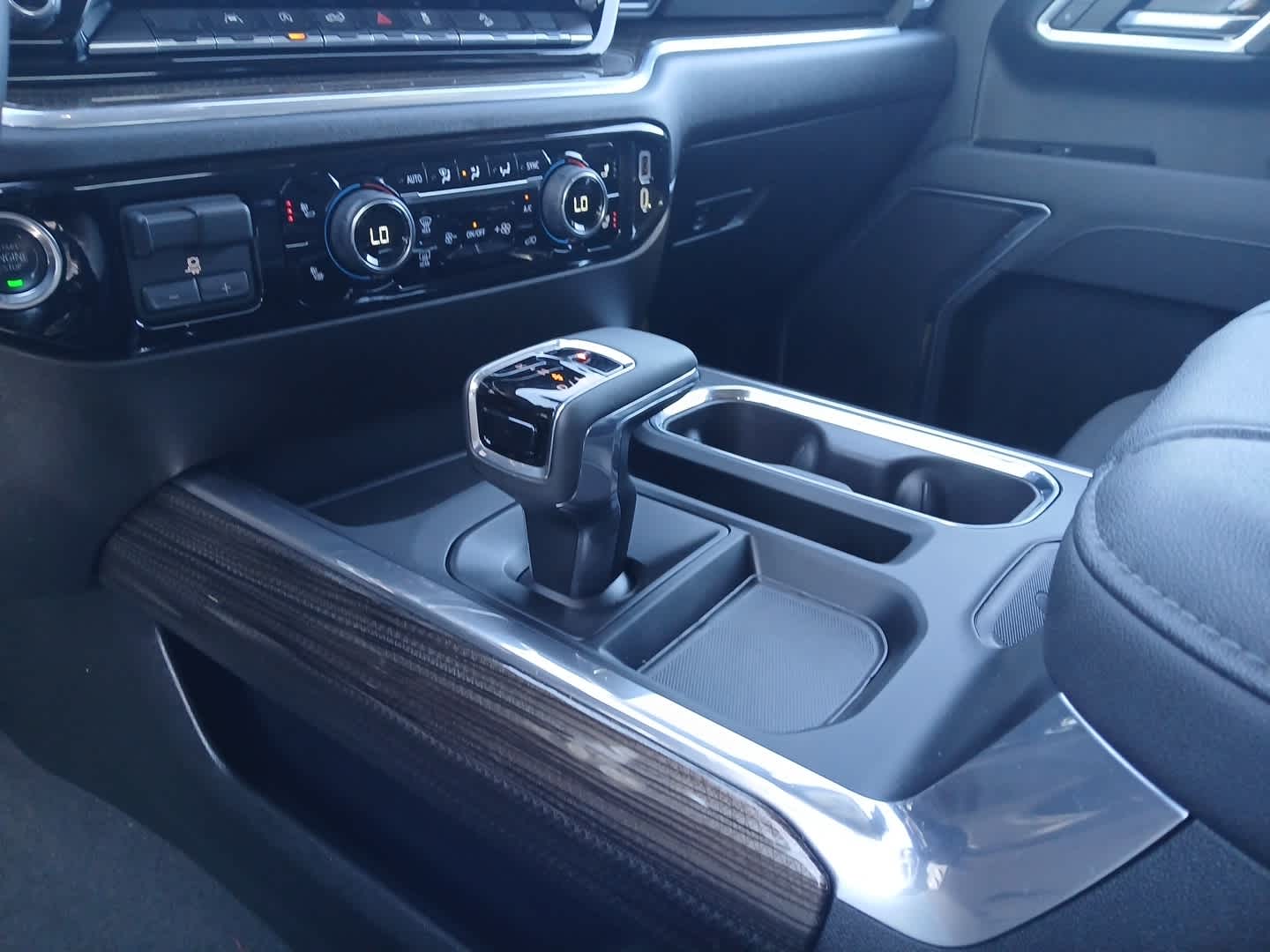 2026 Chevrolet Silverado 1500 4WD Crew Cab Standard Bed LT