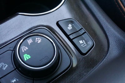 2022 GMC Acadia AWD AT4