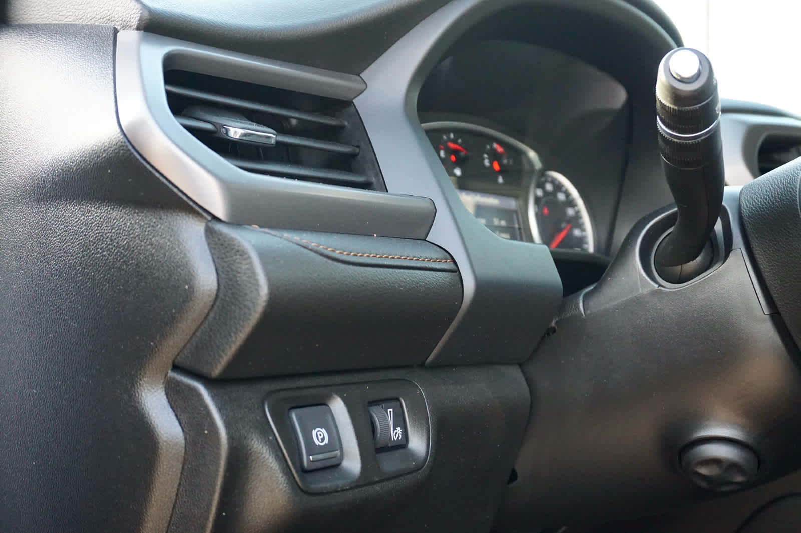 2022 GMC Acadia AWD AT4