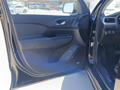 2023 GMC Acadia FWD SLT