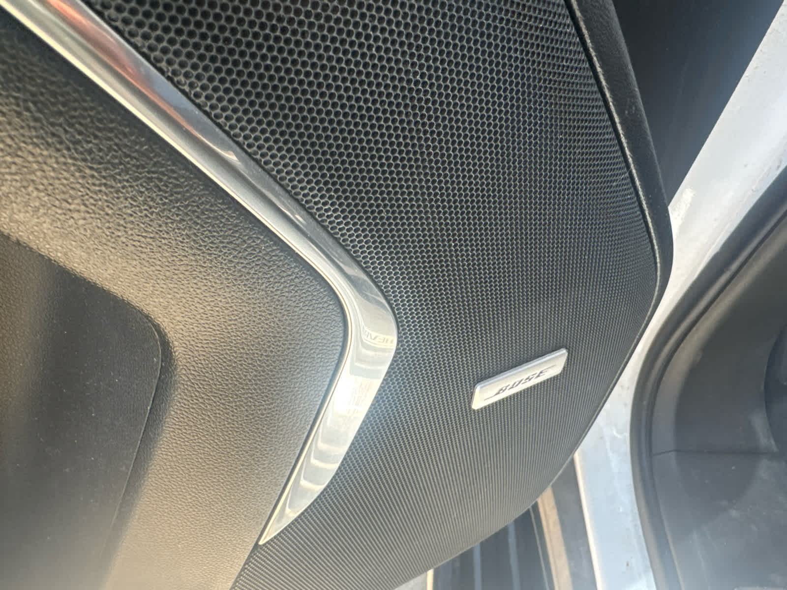 2022 Chevrolet Suburban 2WD LT