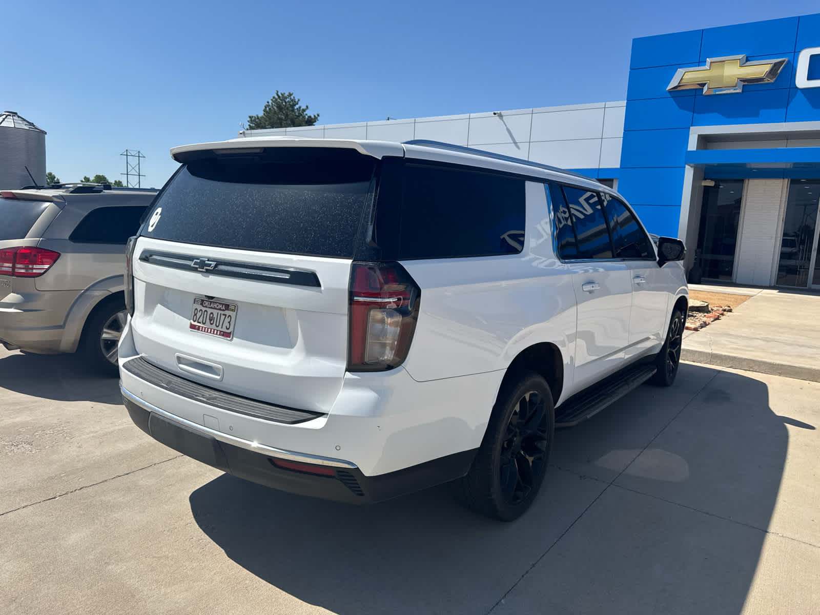 2022 Chevrolet Suburban 2WD LT