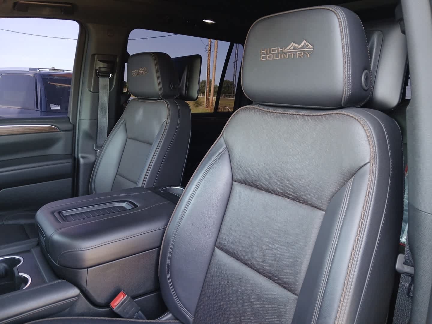 2024 Chevrolet Suburban 4WD High Country
