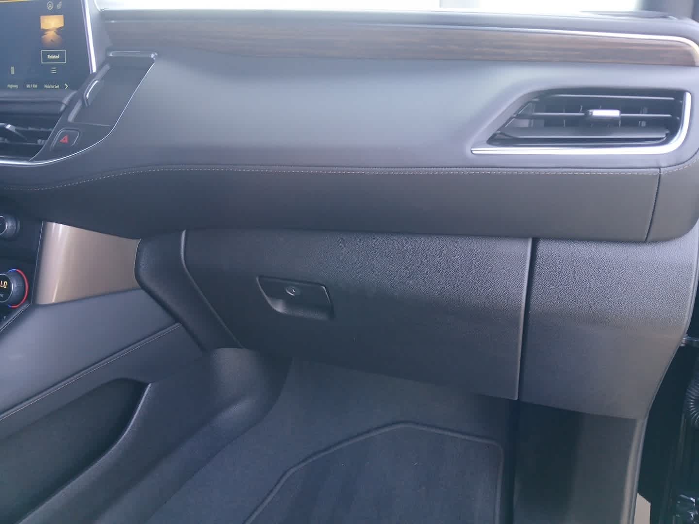 2024 Chevrolet Suburban 4WD High Country