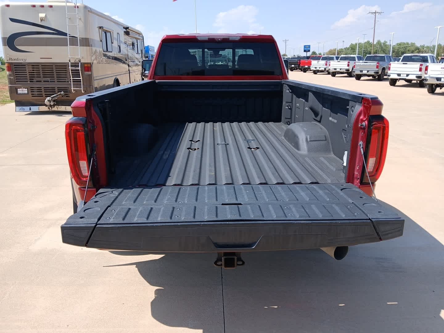 2022 GMC Sierra 3500HD 4WD Crew Cab Long Bed Denali