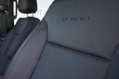 2025 GMC Sierra 2500HD 4WD Crew Cab Standard Bed Denali