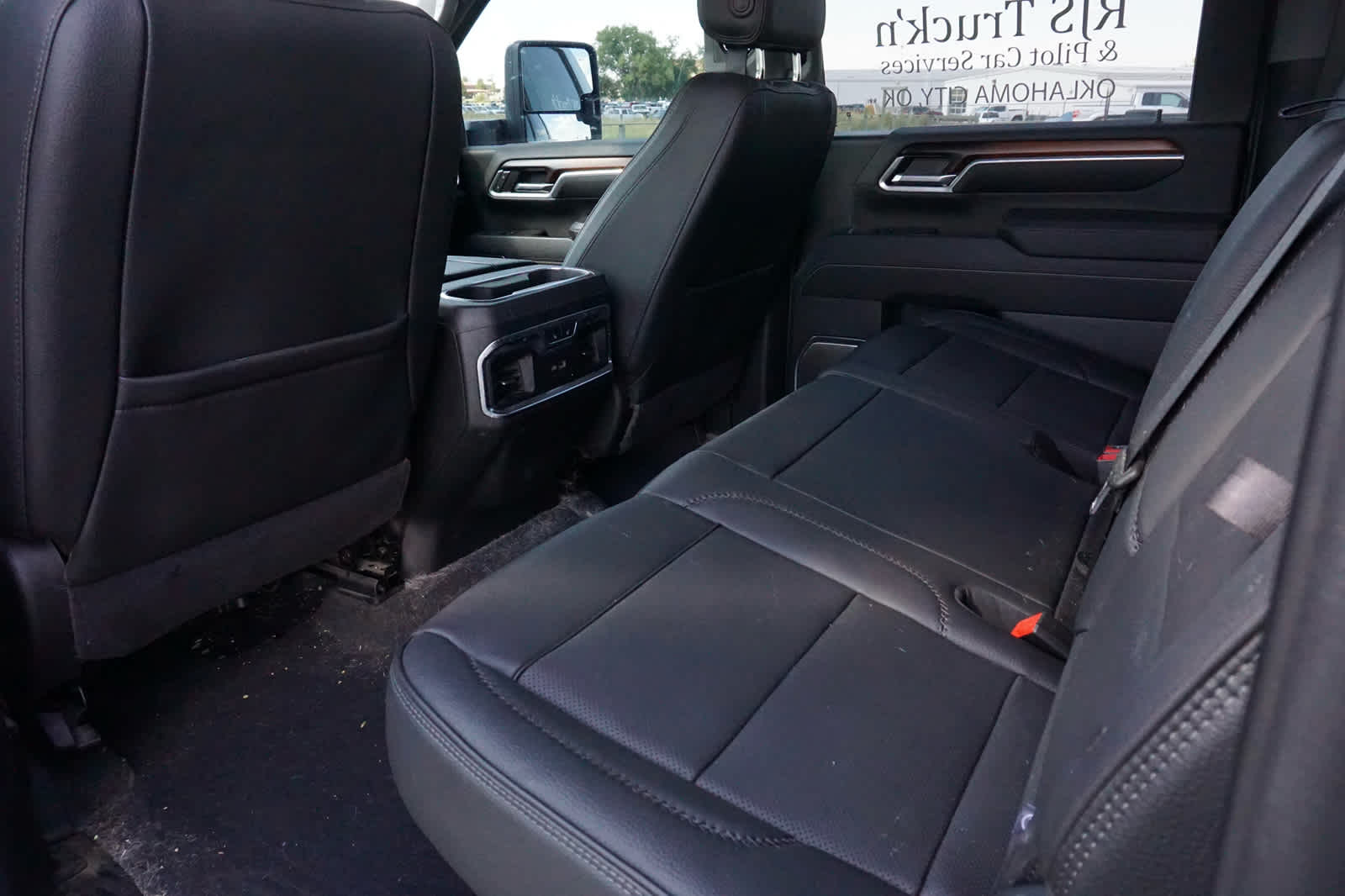 2025 GMC Sierra 2500HD 4WD Crew Cab Standard Bed Denali