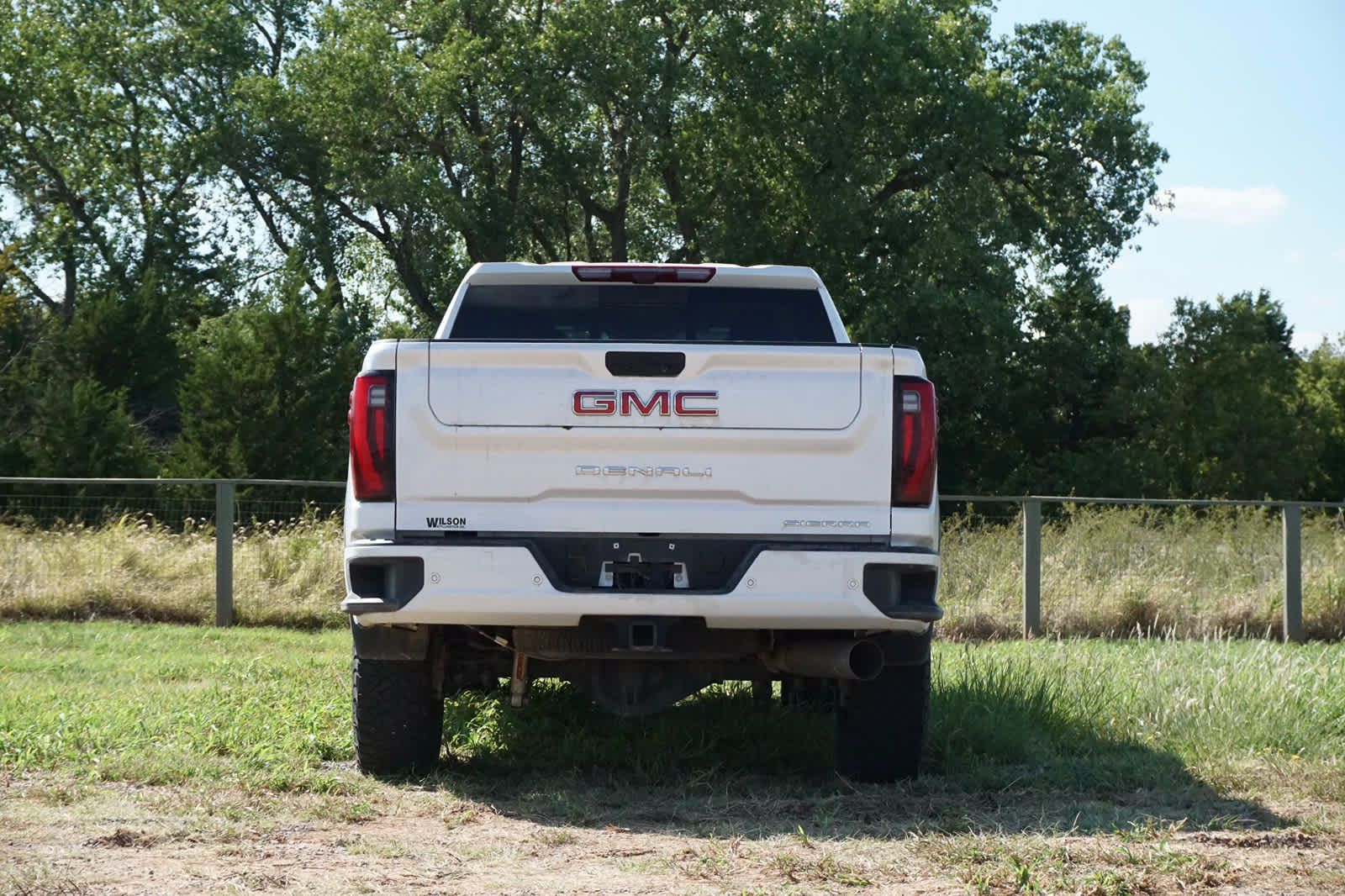 2025 GMC Sierra 2500HD 4WD Crew Cab Standard Bed Denali