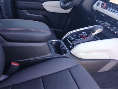 2023 GMC Canyon 4WD Crew Cab Short Box AT4X