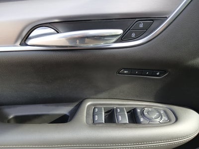 2025 Cadillac XT6 FWD Luxury