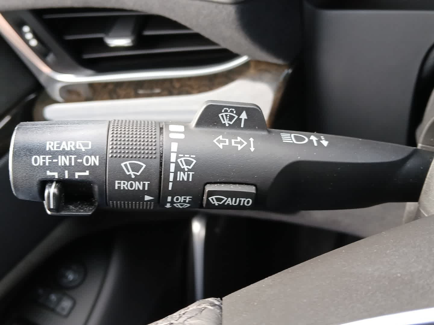 2020 Cadillac Escalade 4WD Platinum