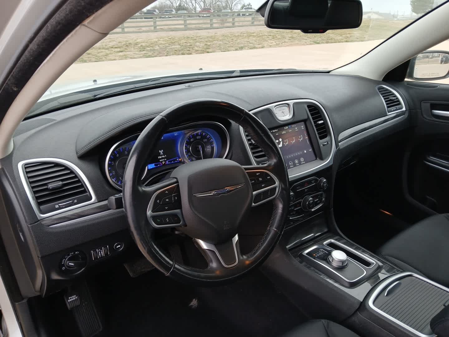 2022 Chrysler 300 Touring