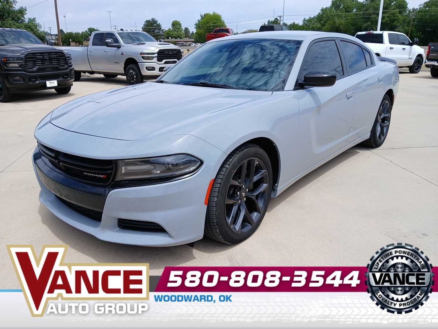 2020 Dodge Charger SXT RWD