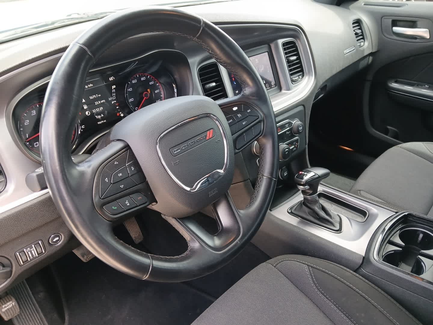 2020 Dodge Charger SXT RWD
