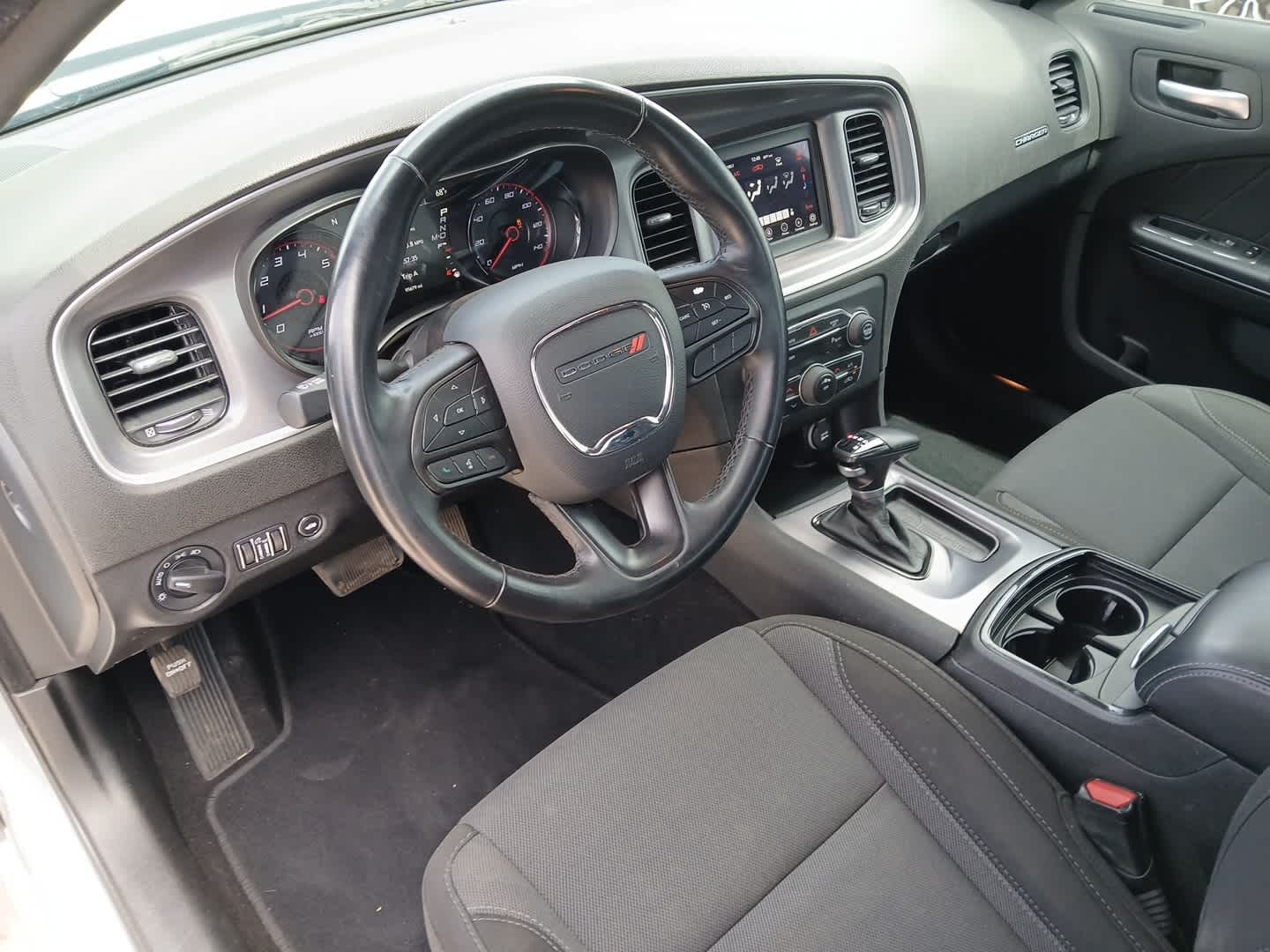 2020 Dodge Charger SXT RWD