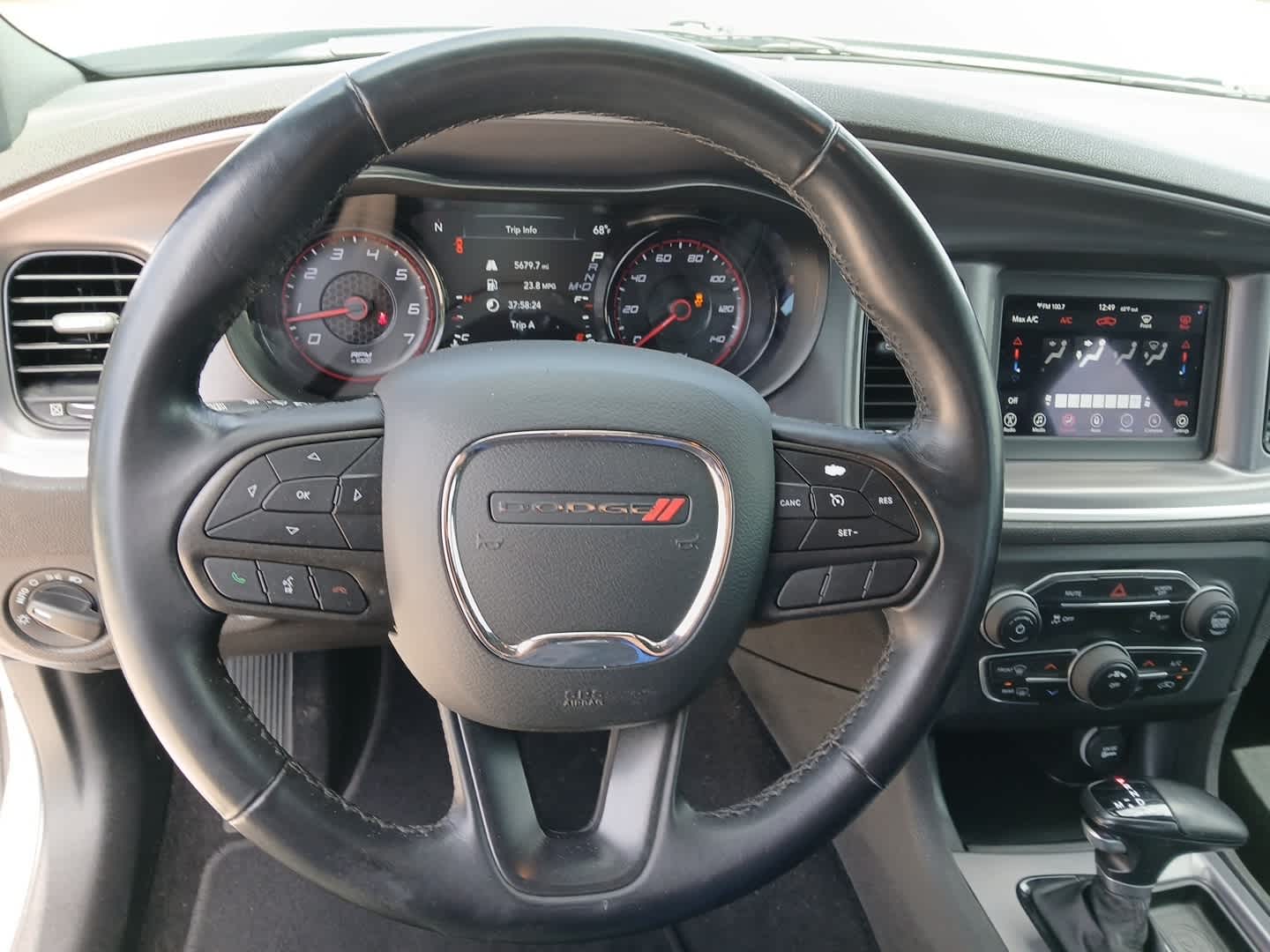 2020 Dodge Charger SXT RWD