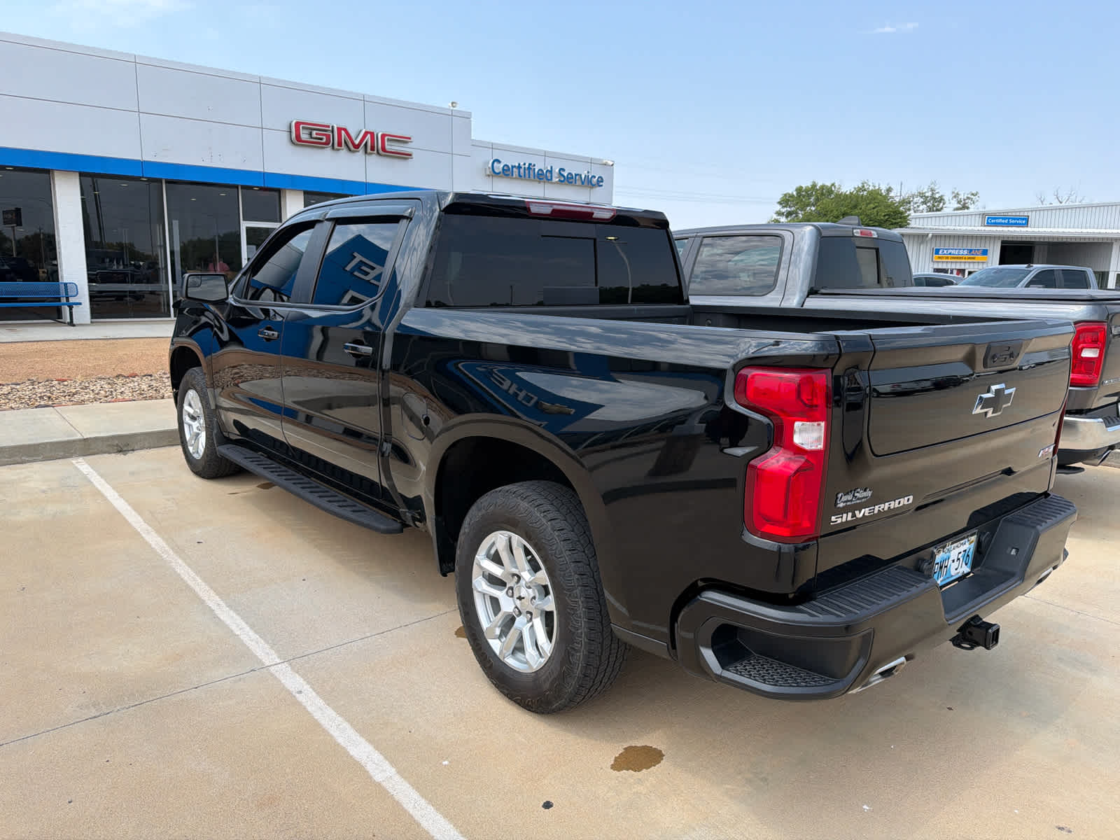 2023 Chevrolet Silverado 1500 4WD Crew Cab Short Bed RST
