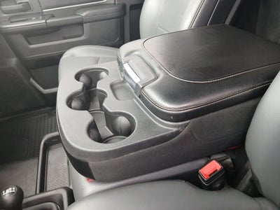 2024 RAM 3500 Tradesman Regular Cab 4x4 8' Box