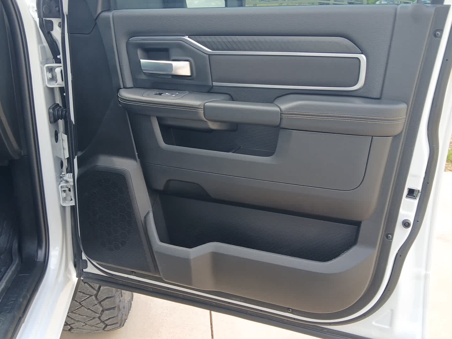 2025 RAM 3500 Big Horn Crew Cab 4x4 8' Box