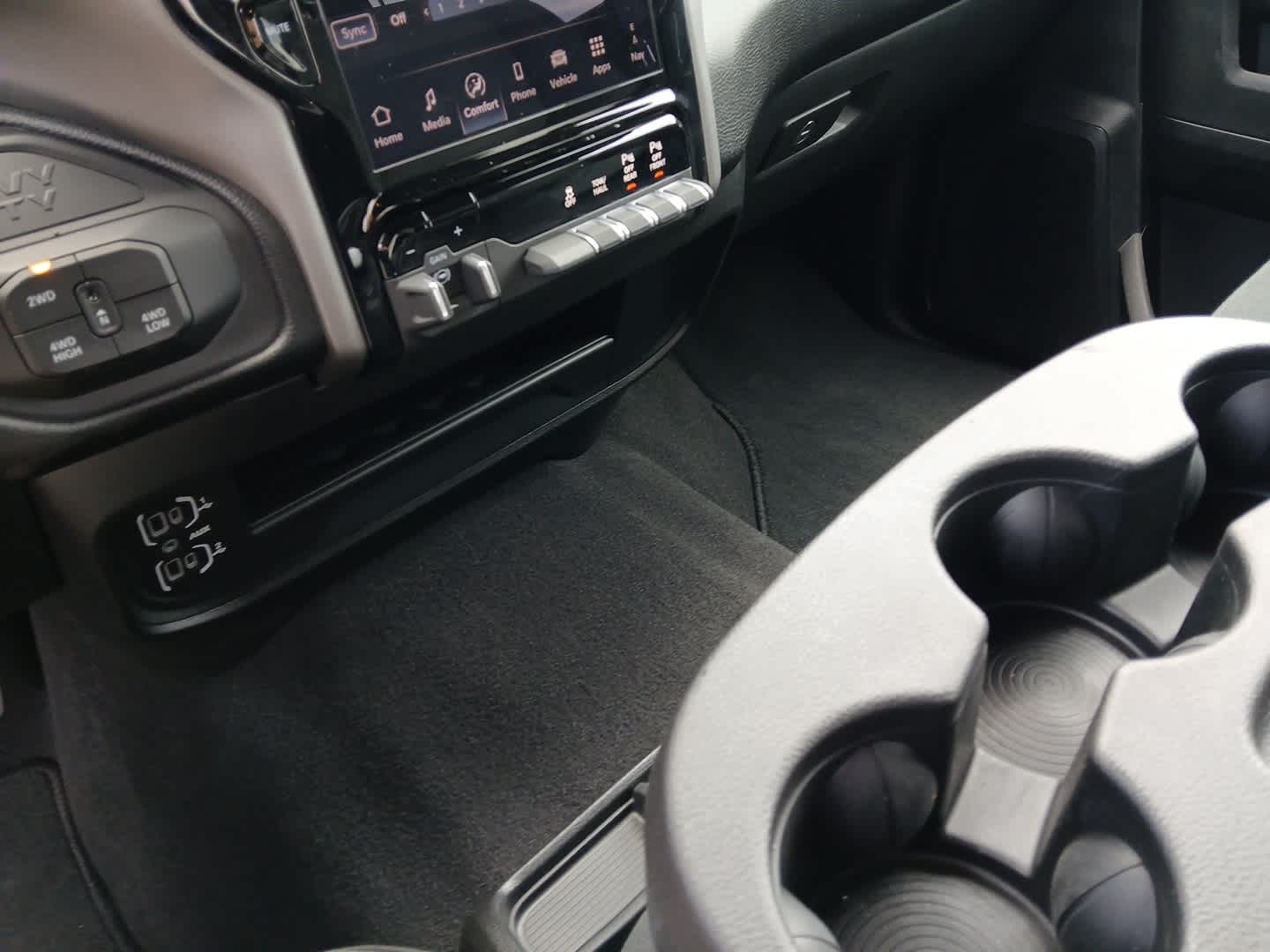 2026 RAM Ram 2500 Big Horn Crew Cab 4x4 6'4' Box