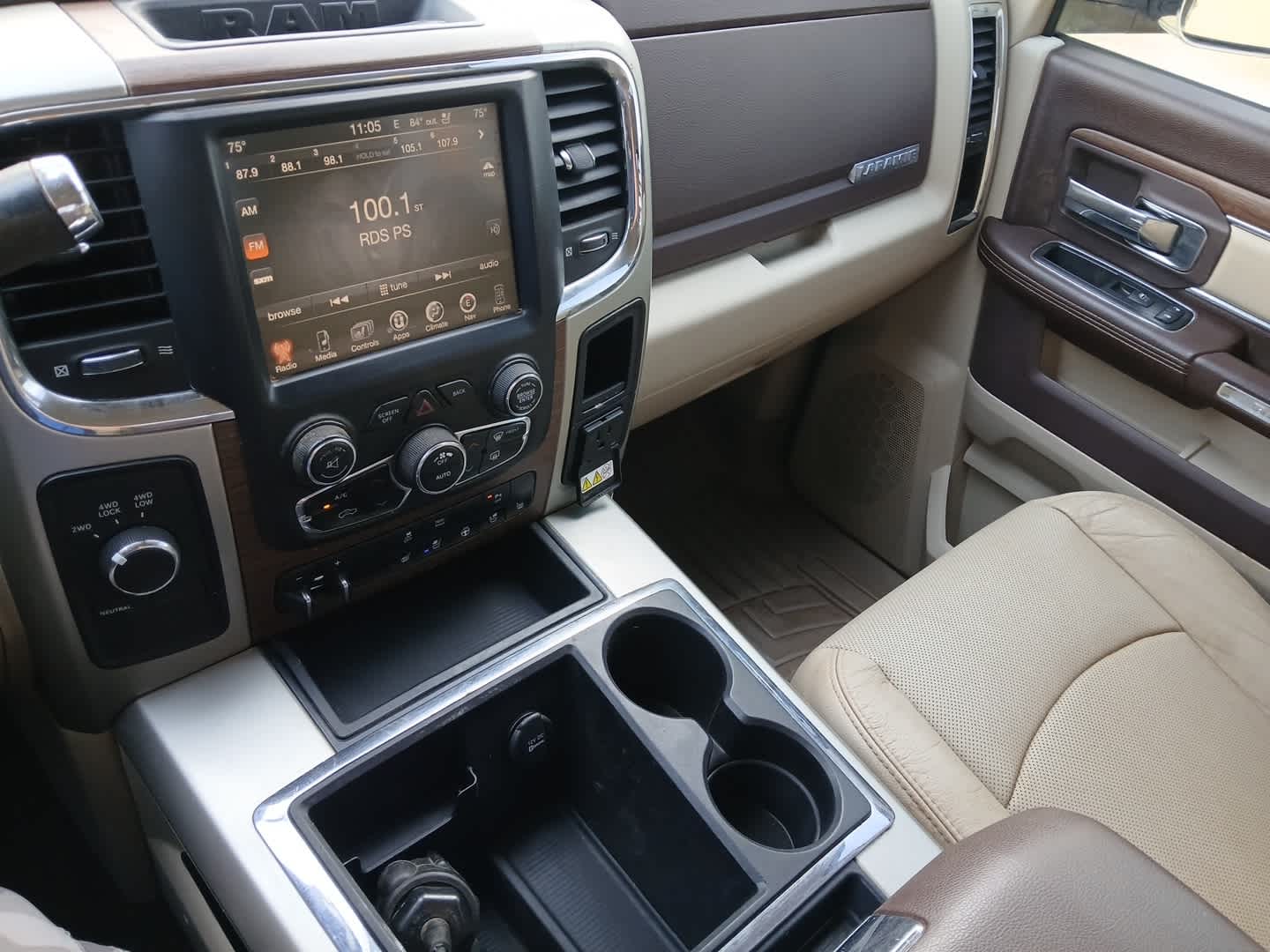 2015 RAM Ram 2500 Laramie