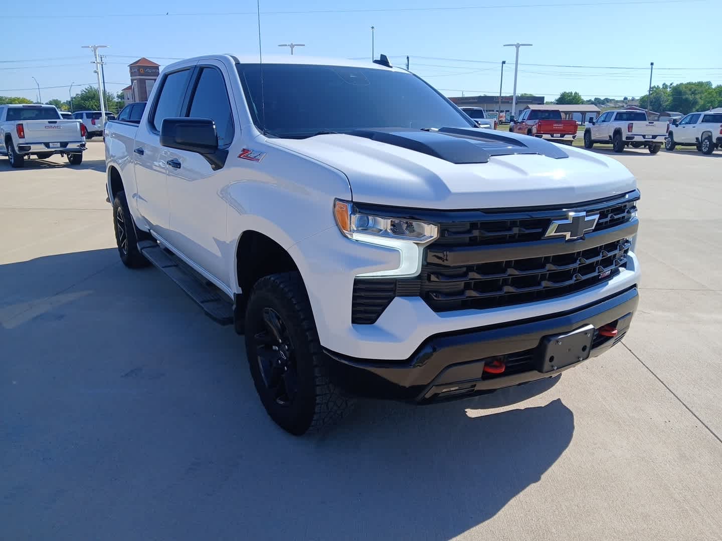 2023 Chevrolet Silverado 1500 4WD Crew Cab Short Bed LT Trail Boss