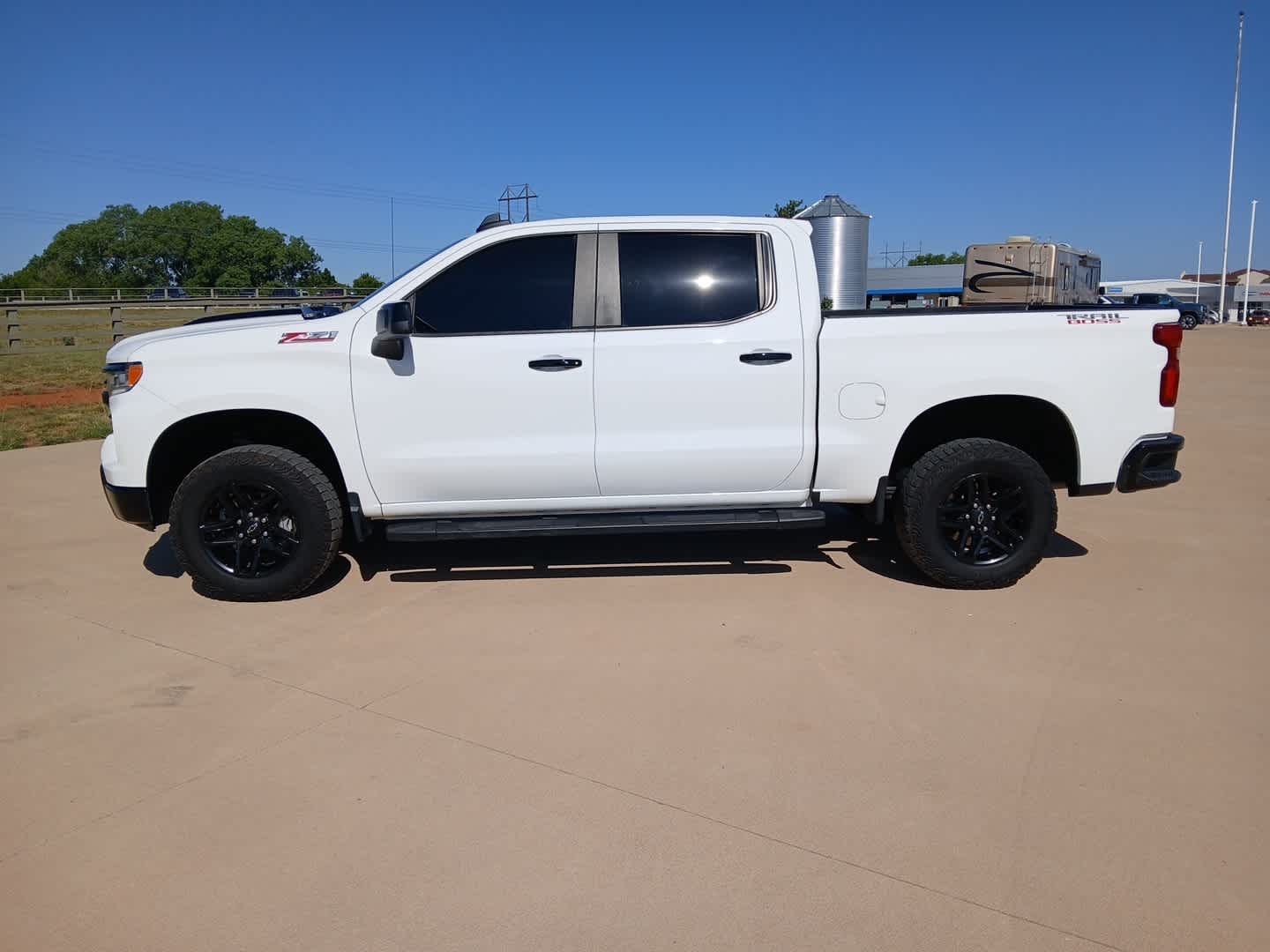 2023 Chevrolet Silverado 1500 4WD Crew Cab Short Bed LT Trail Boss