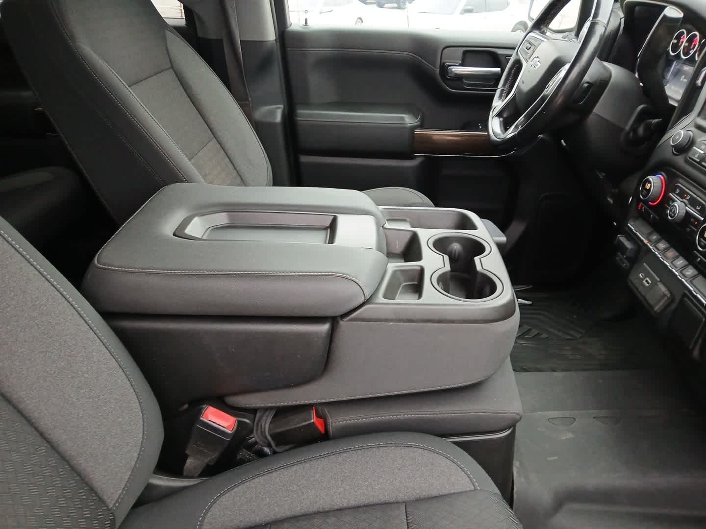 2021 Chevrolet Silverado 1500 4WD Crew Cab Short Bed RST