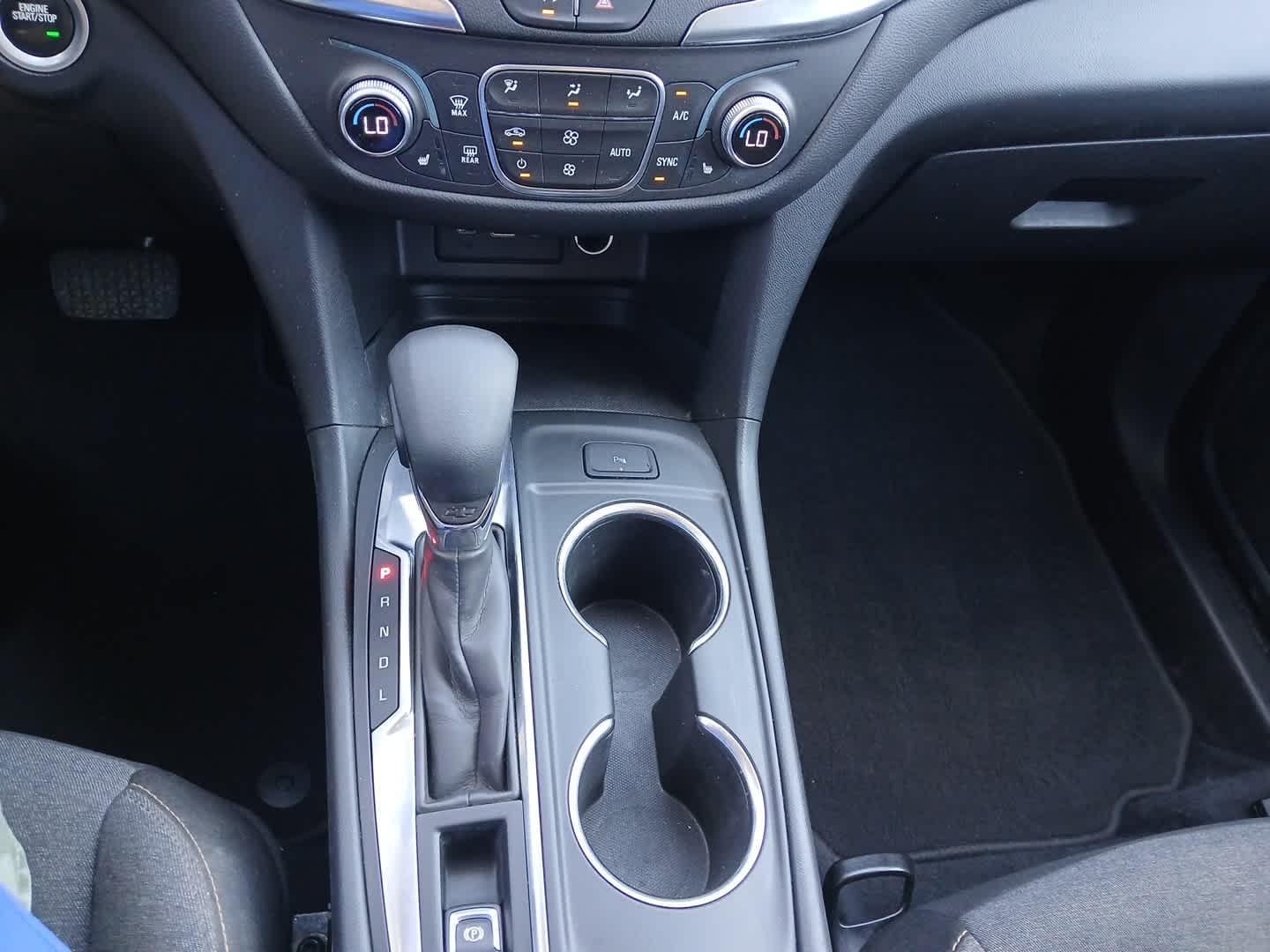 2022 Chevrolet Equinox FWD LT