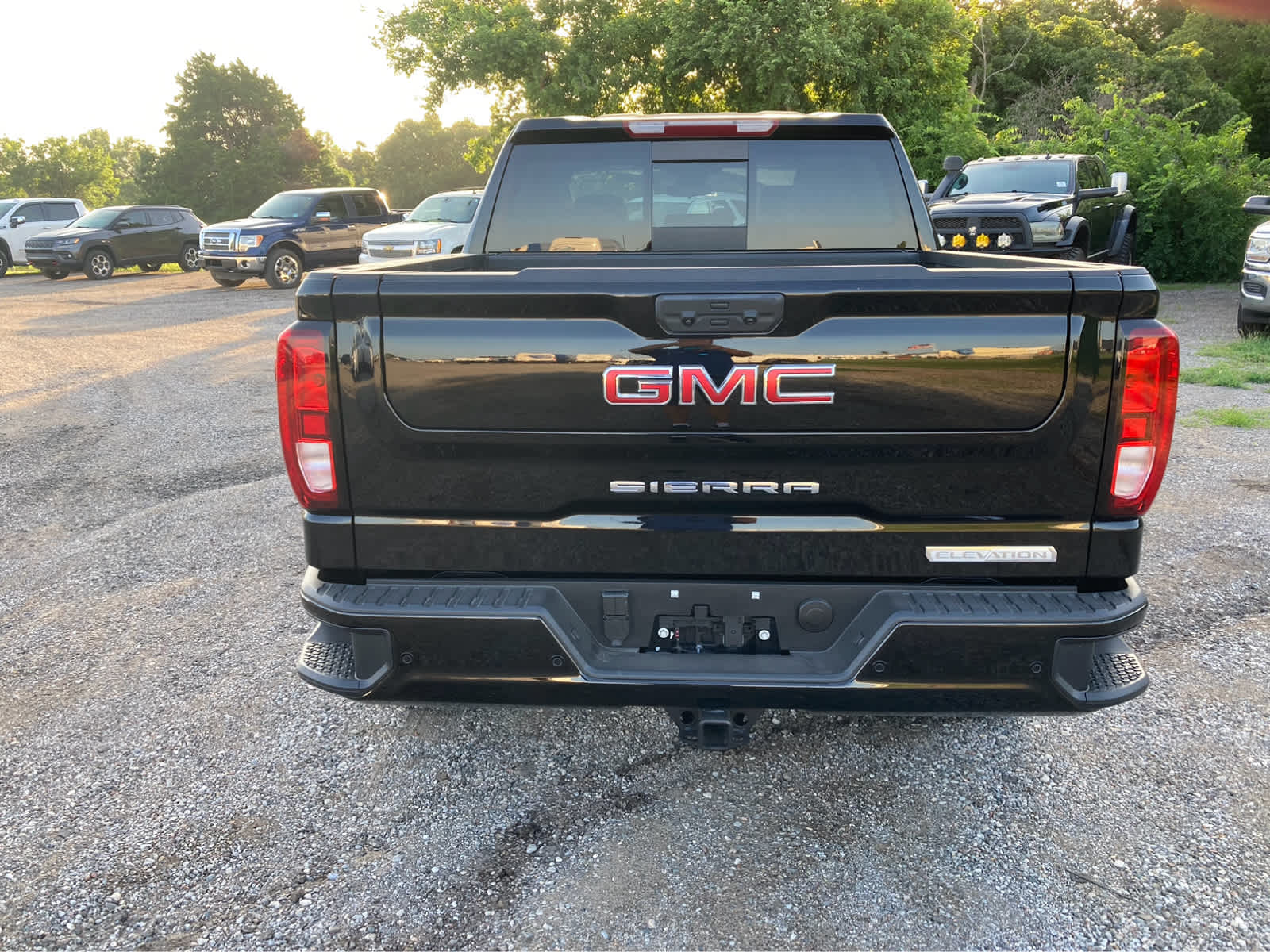 2026 GMC Sierra 1500 Crew Cab, Short Bed, Elevation, 4WD