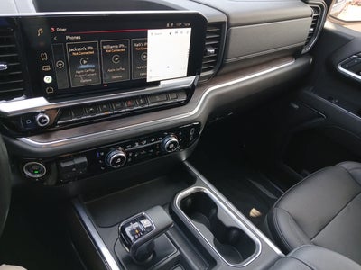 2022 GMC Sierra 1500 4WD Crew Cab Short Box SLT