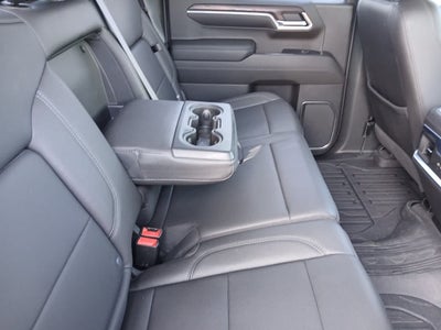 2022 GMC Sierra 1500 4WD Crew Cab Short Box SLT
