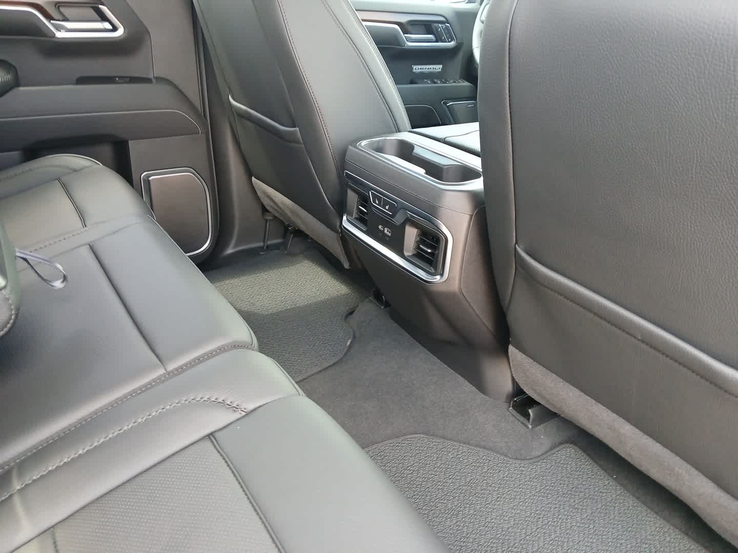 2026 GMC Sierra 1500 Crew Cab, Short Bed, Denali, 4WD