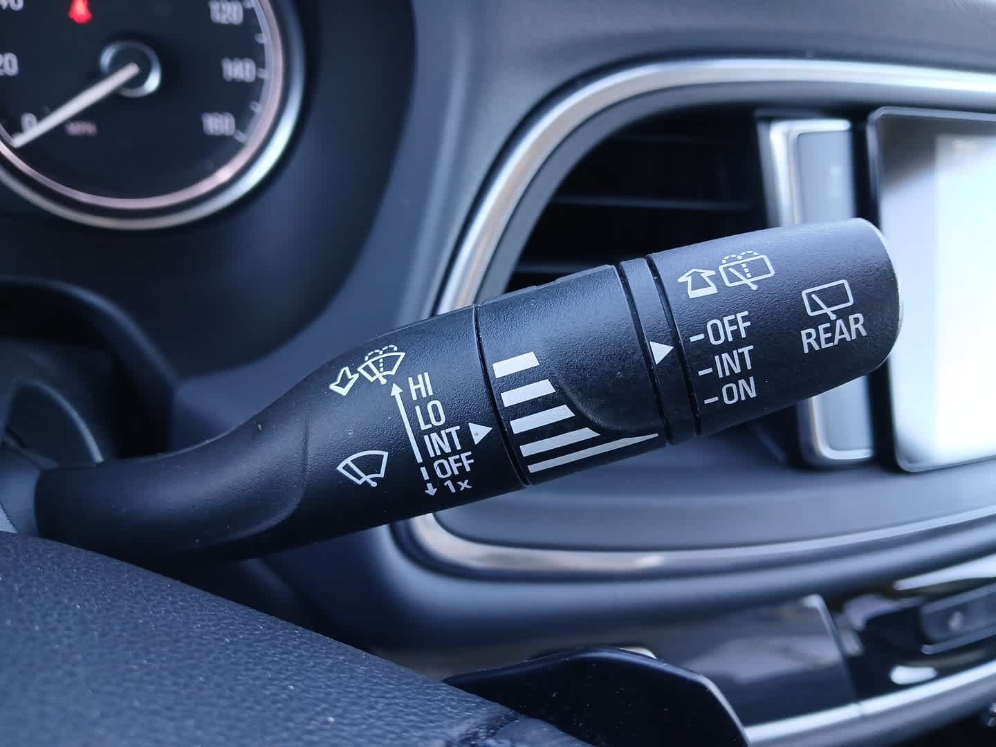 2019 Buick Enclave FWD Essence