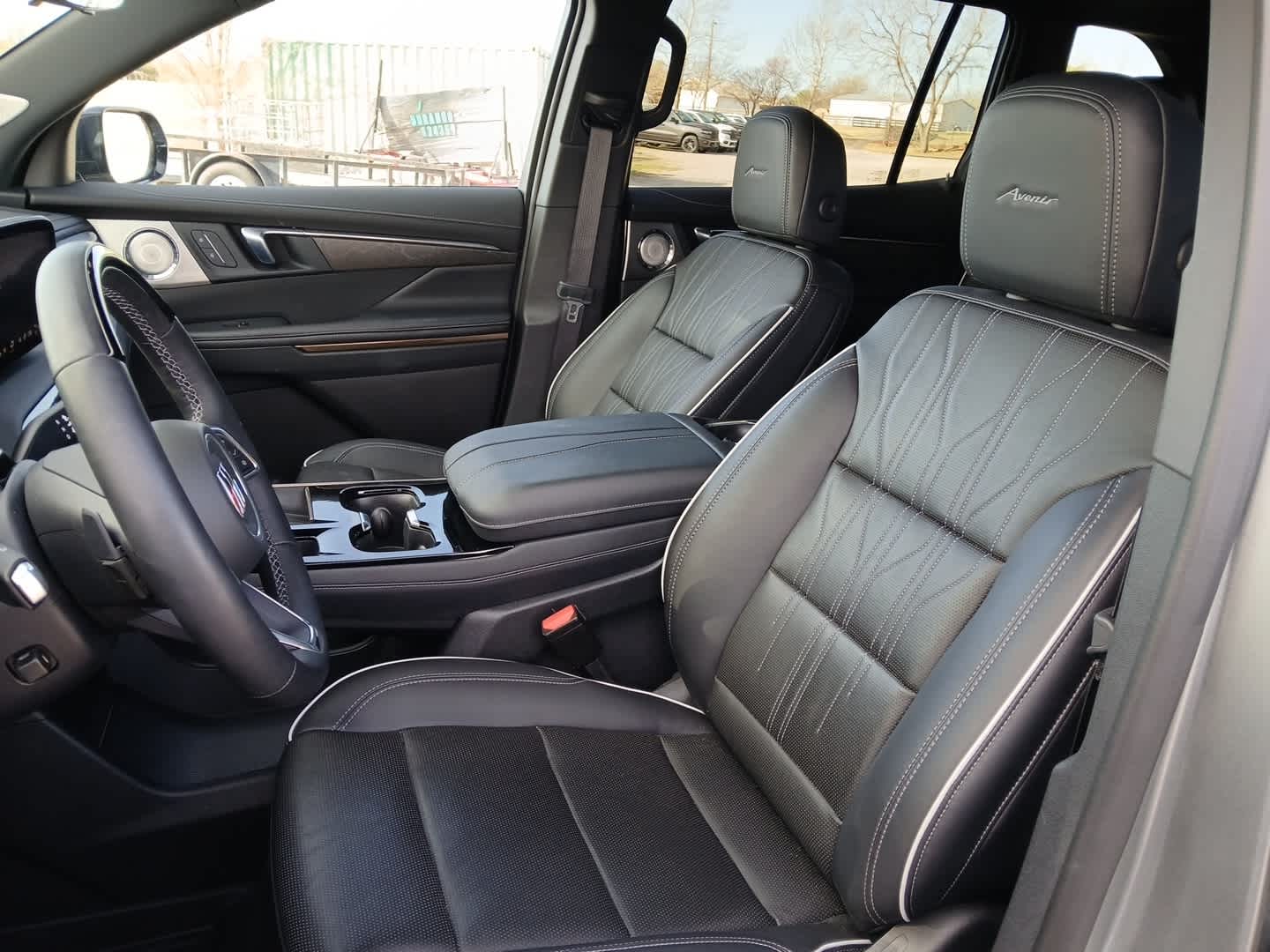 2025 Buick Enclave Avenir FWD