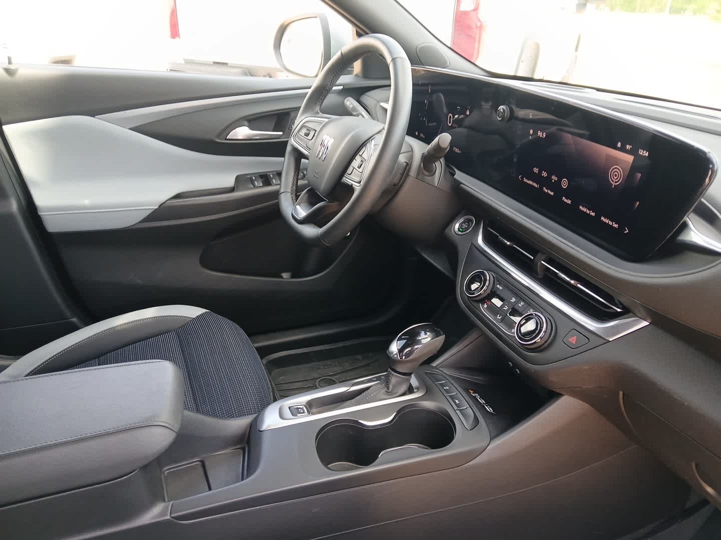 2024 Buick Envista Preferred FWD