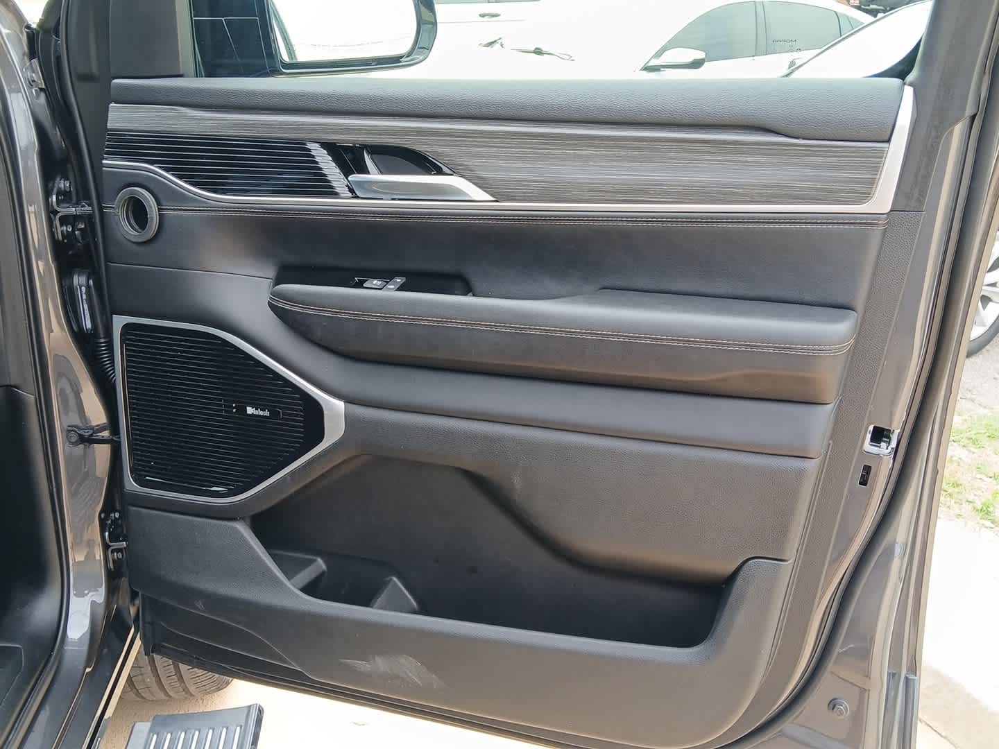 2024 Jeep Wagoneer Series III