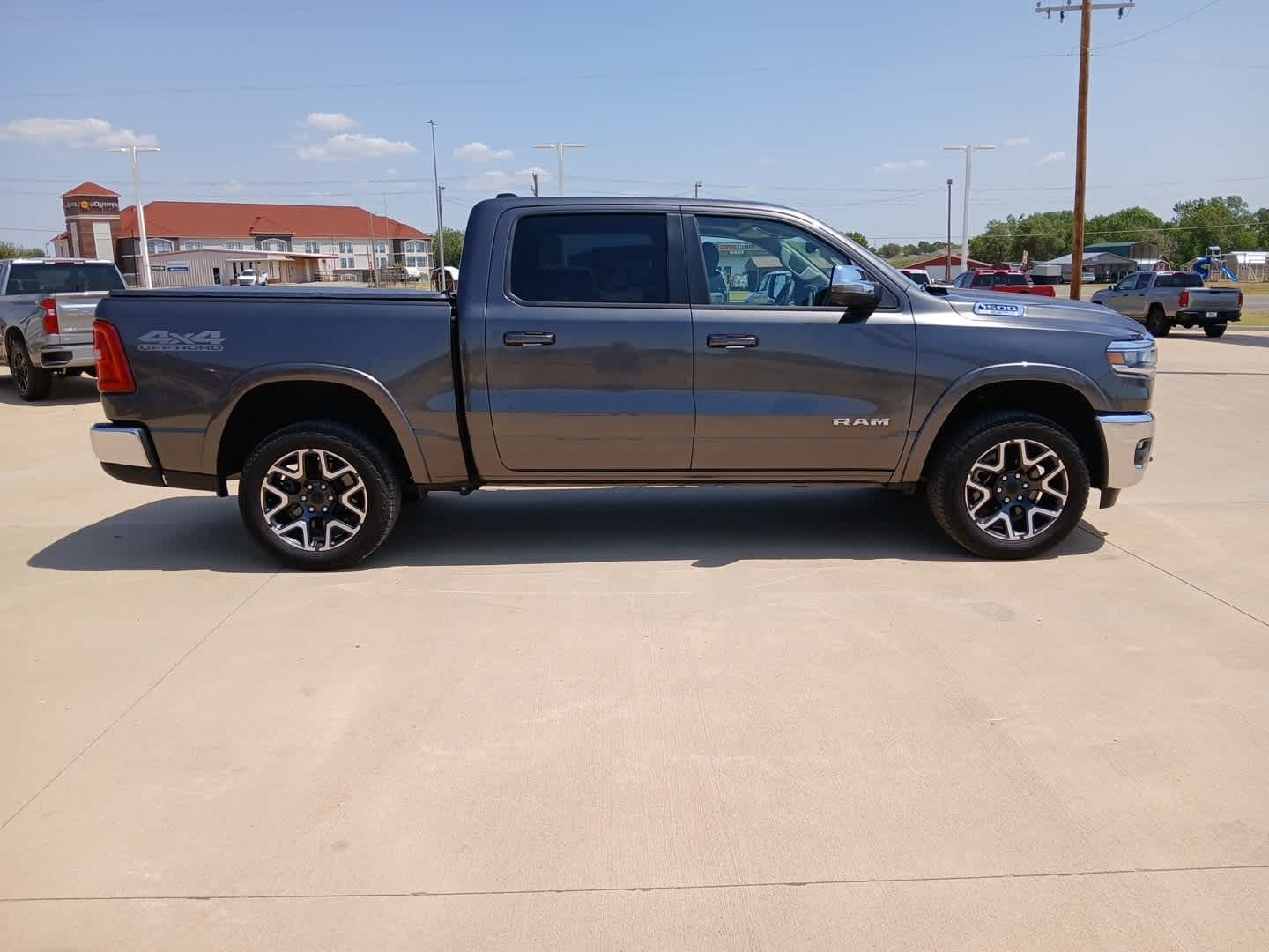 2025 RAM Ram 1500 Laramie