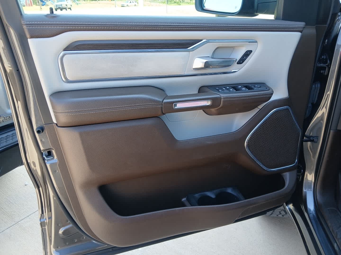 2025 RAM Ram 1500 Laramie