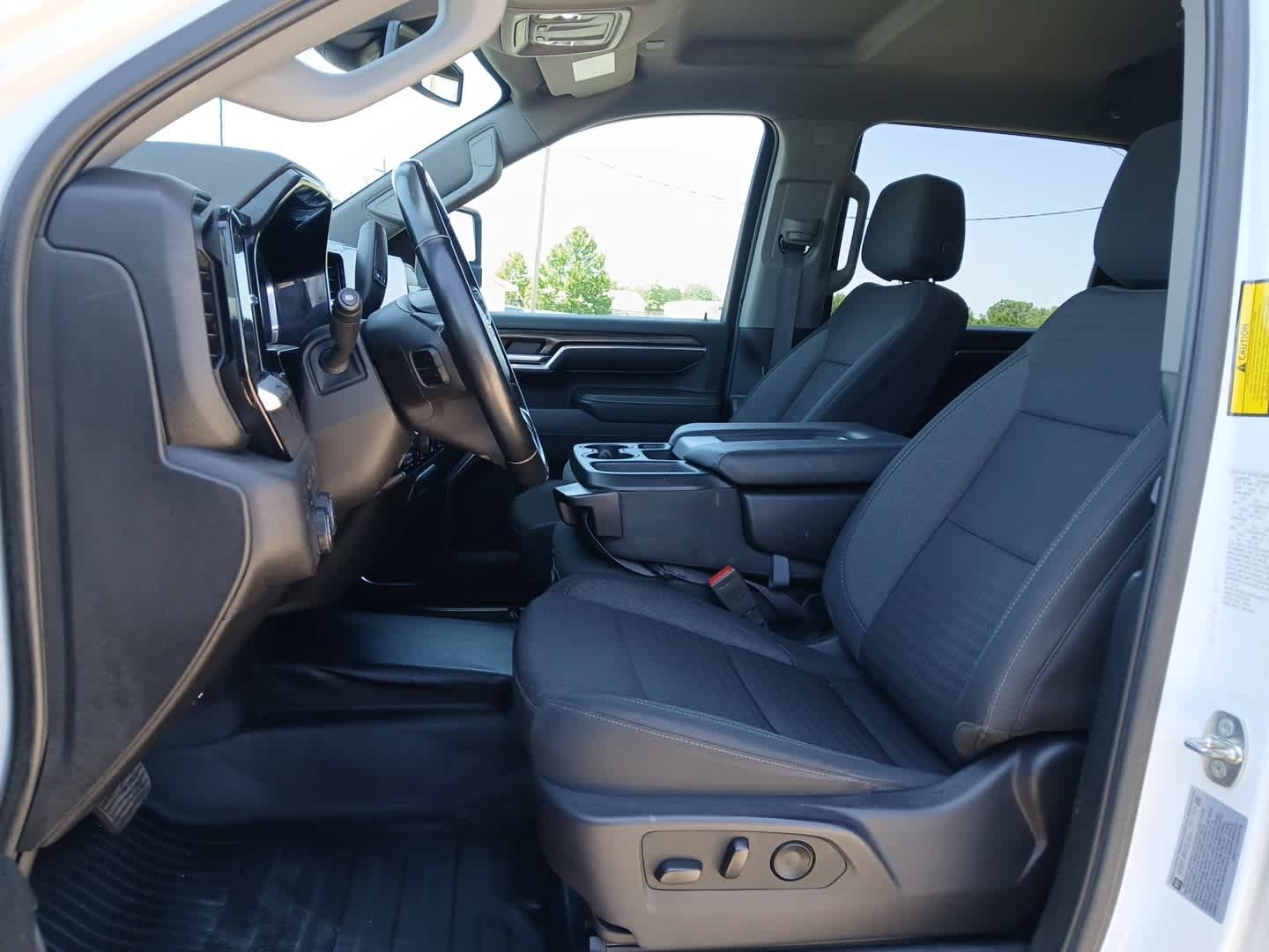 2024 Chevrolet Silverado 3500 HD Chassis Cab LT