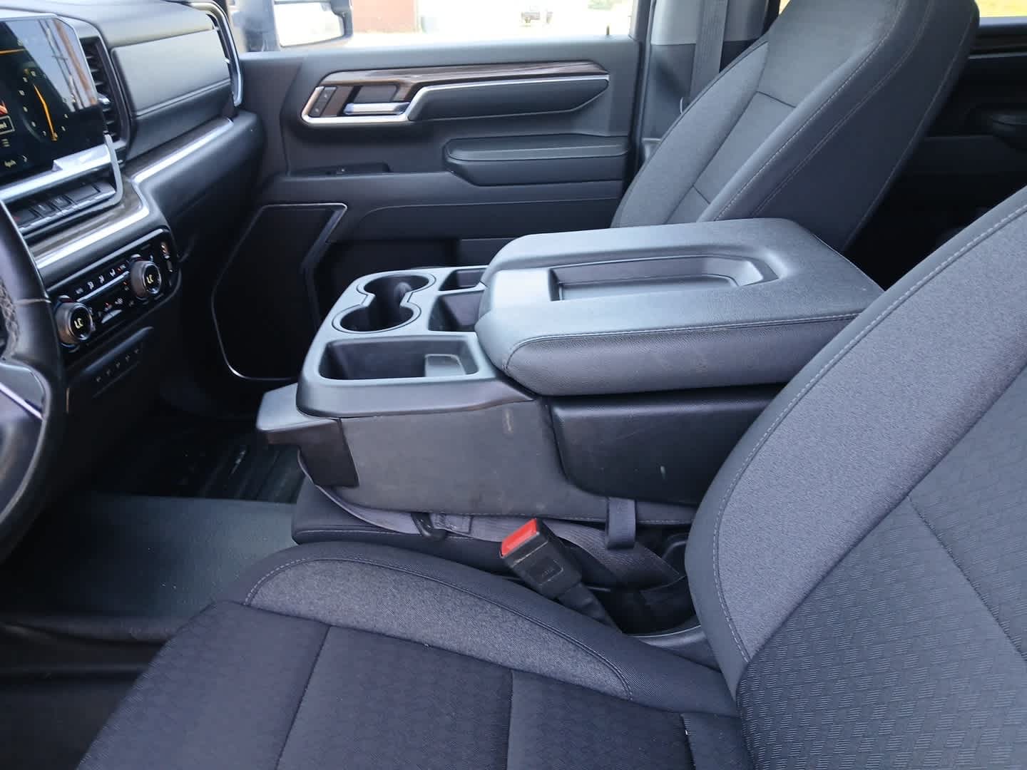 2024 Chevrolet Silverado 3500 HD Chassis Cab LT