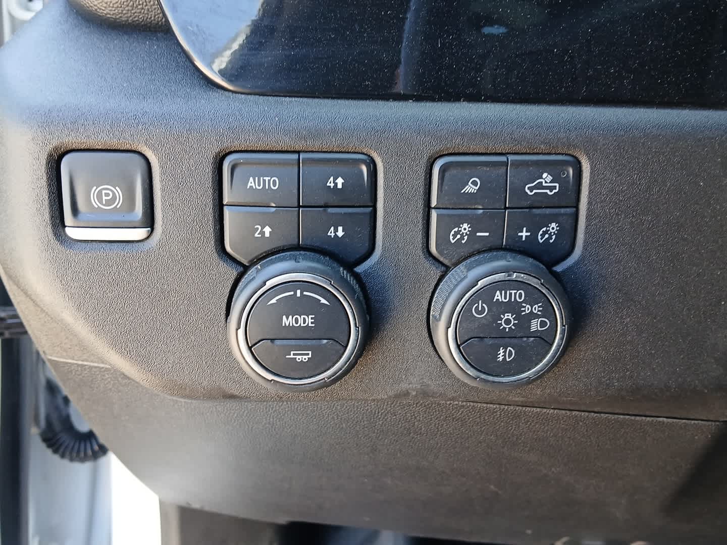 2024 Chevrolet Silverado 3500 HD Chassis Cab LT