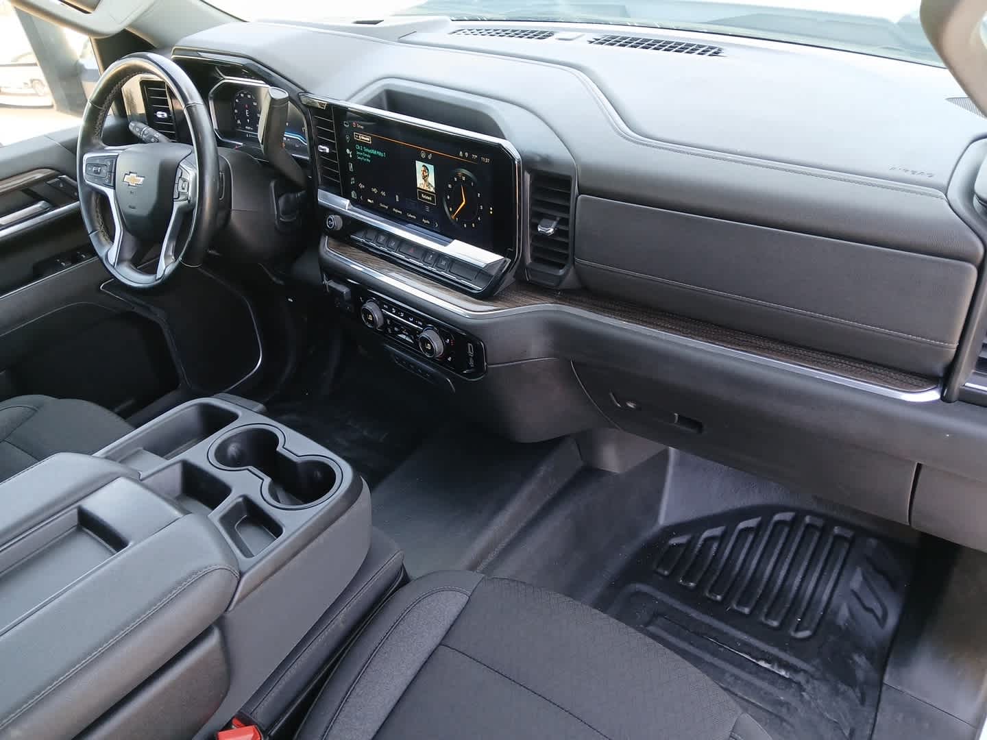 2024 Chevrolet Silverado 3500 HD Chassis Cab LT