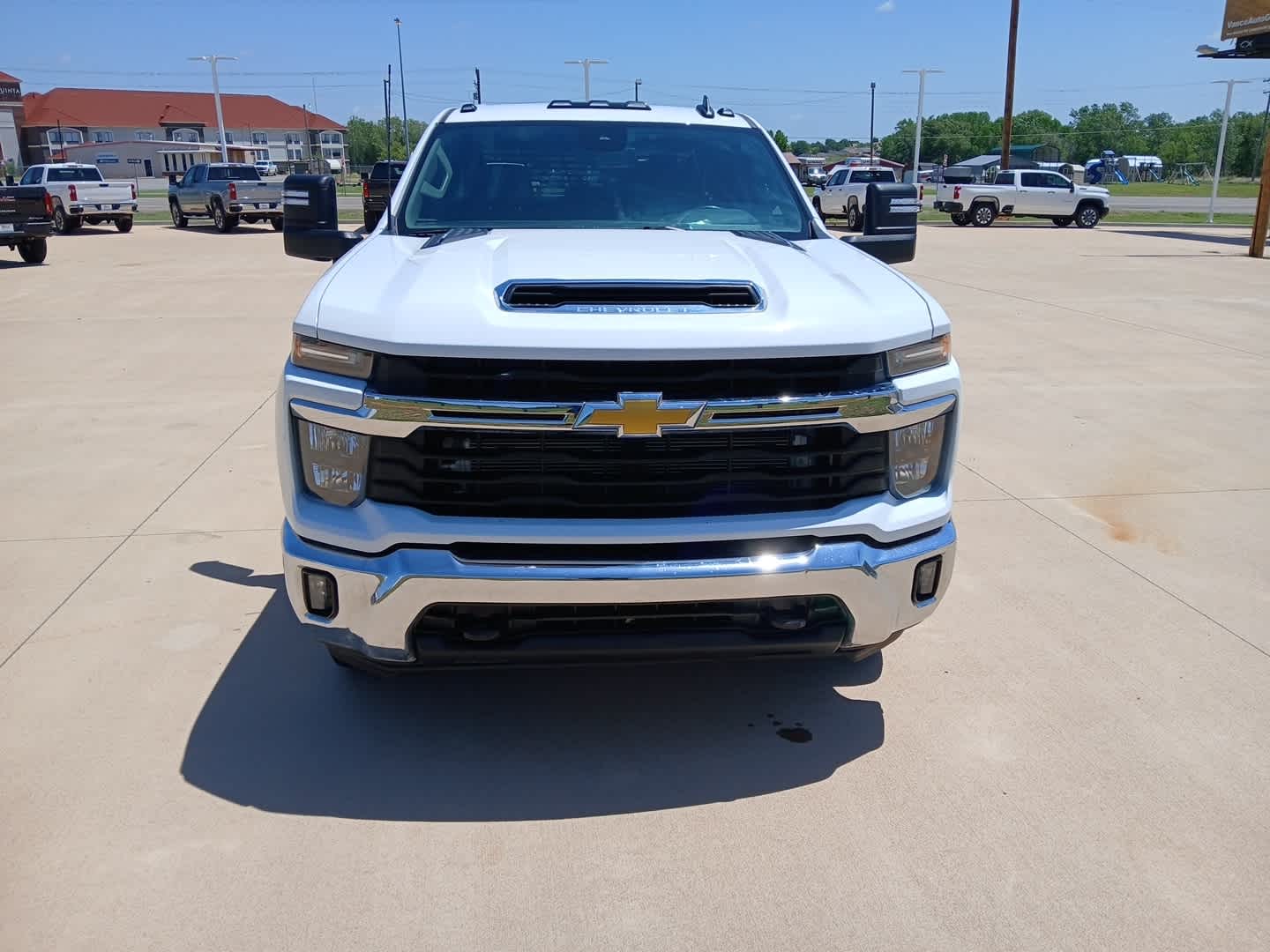 2024 Chevrolet Silverado 3500 HD Chassis Cab LT