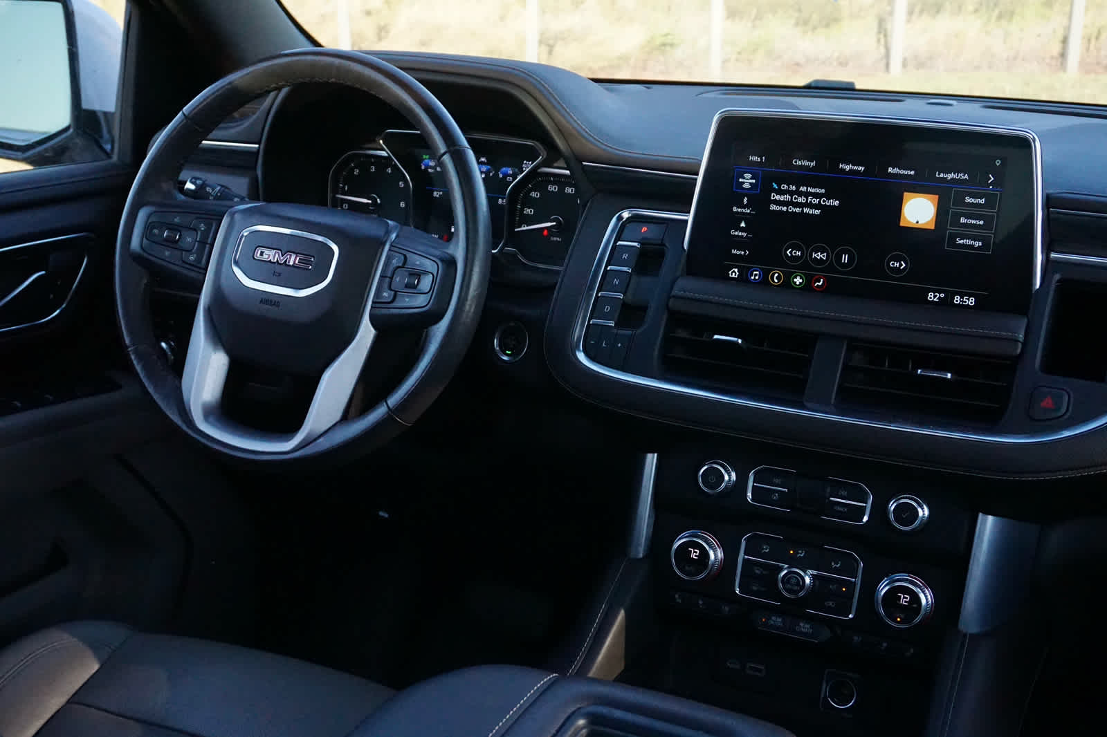 2021 GMC Yukon SLT