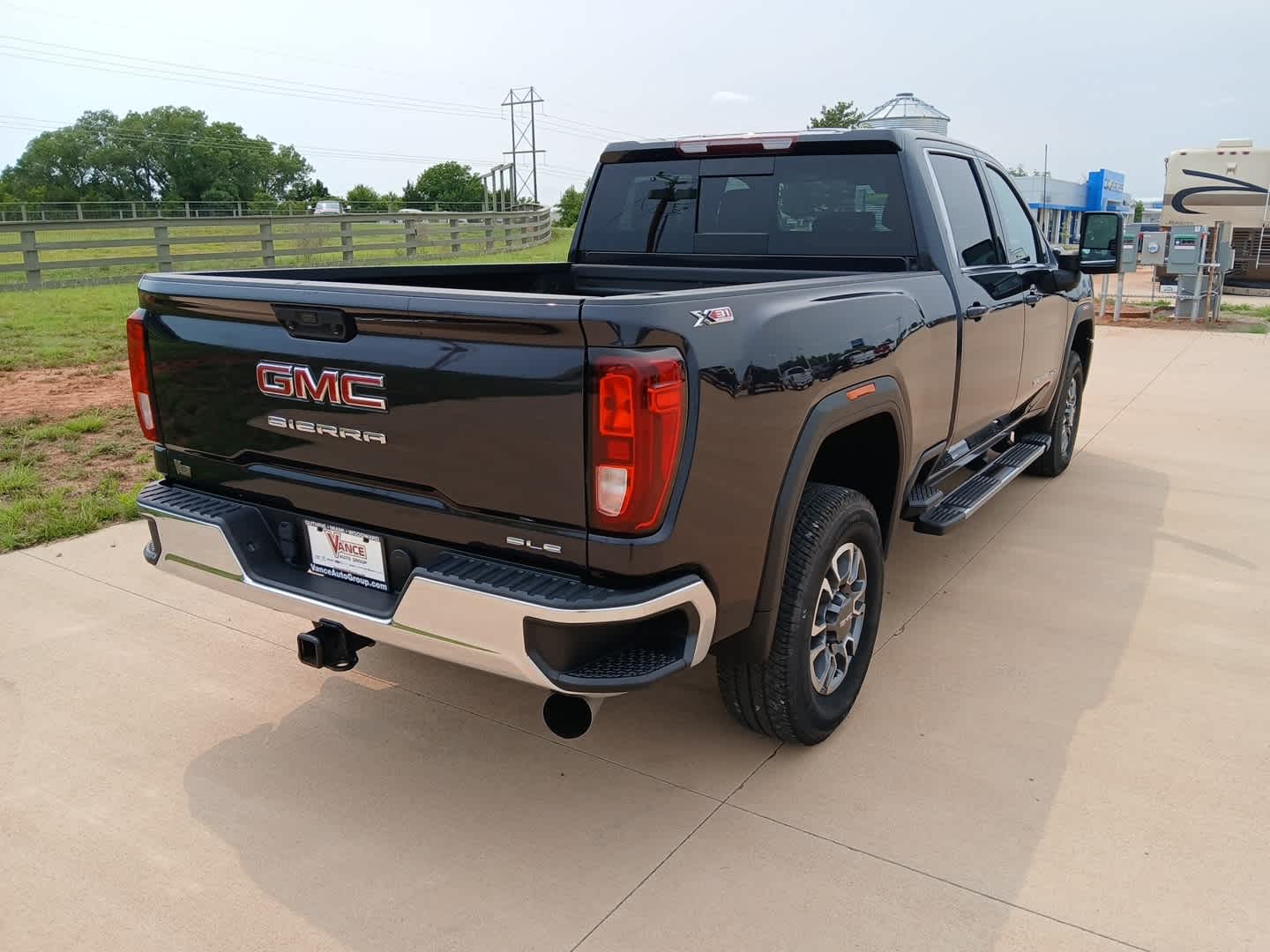 2024 GMC Sierra 2500HD SLE
